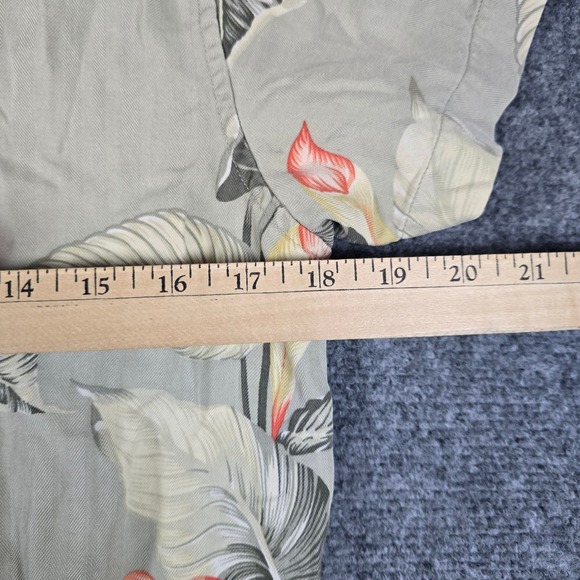 Tommy Bahama Women's Silk Tropical Floral Short Sleeve Button Up Shirt Size S - Picture 4 of 9